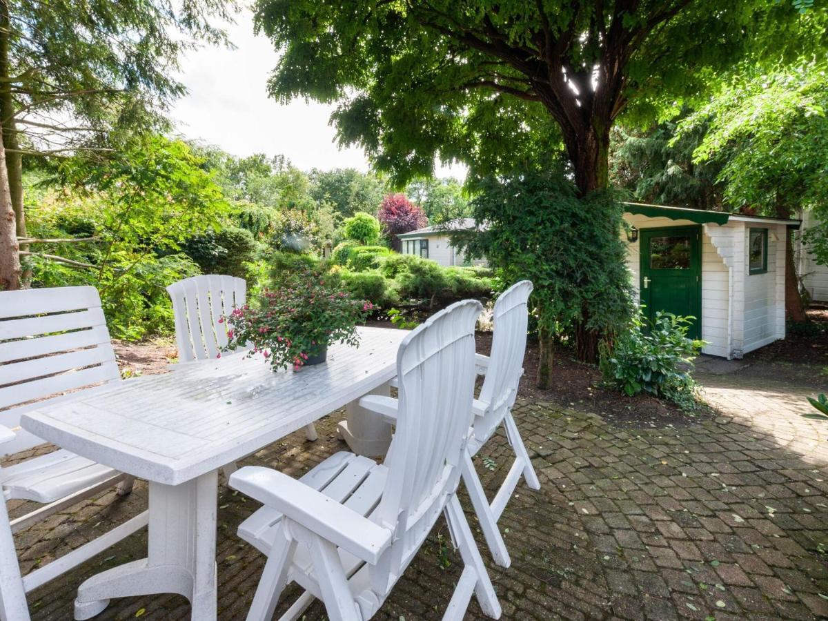 Tasteful Chalet Near Ommen For Family Stegeren Exterior foto